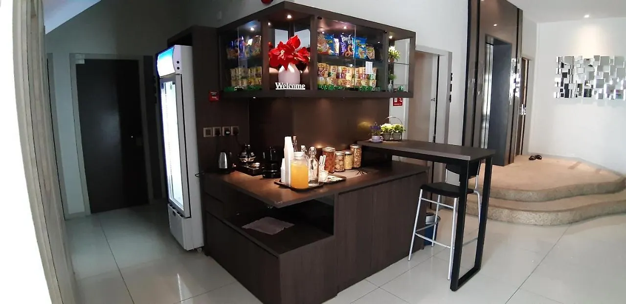 The Square Hotel Skudai